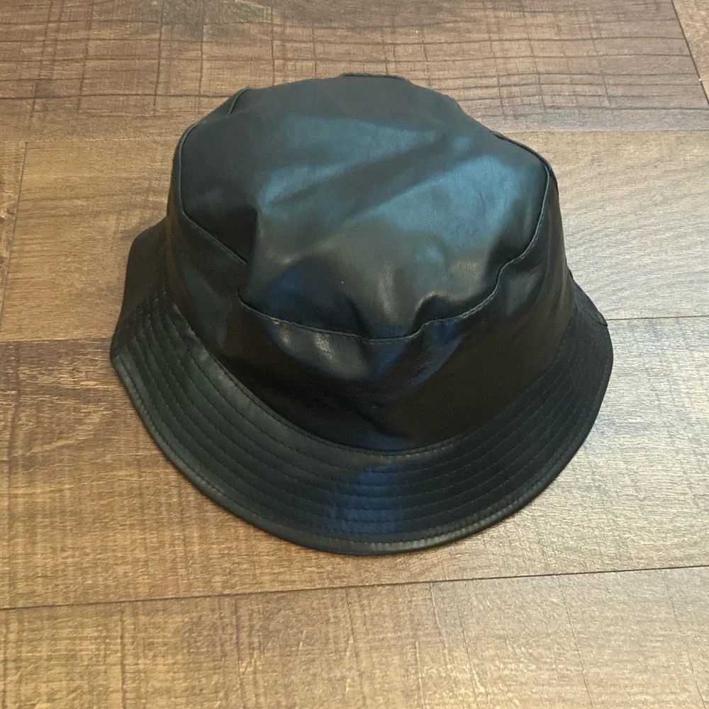Edgy Black Faux Leather Bucket Hat Adjustable Vegan Leather EUC Unisex OSFM